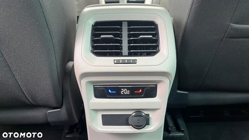 Volkswagen Tiguan 1.5 TSI EVO Elegance DSG - 36