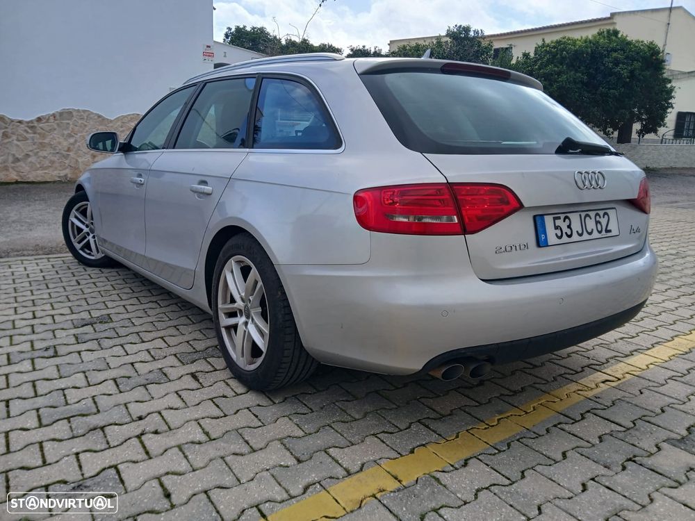 Audi A4 Avant 2.0 TDI Advance - 5