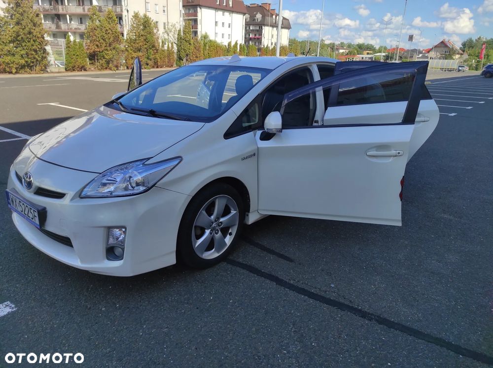 Toyota Prius - 6