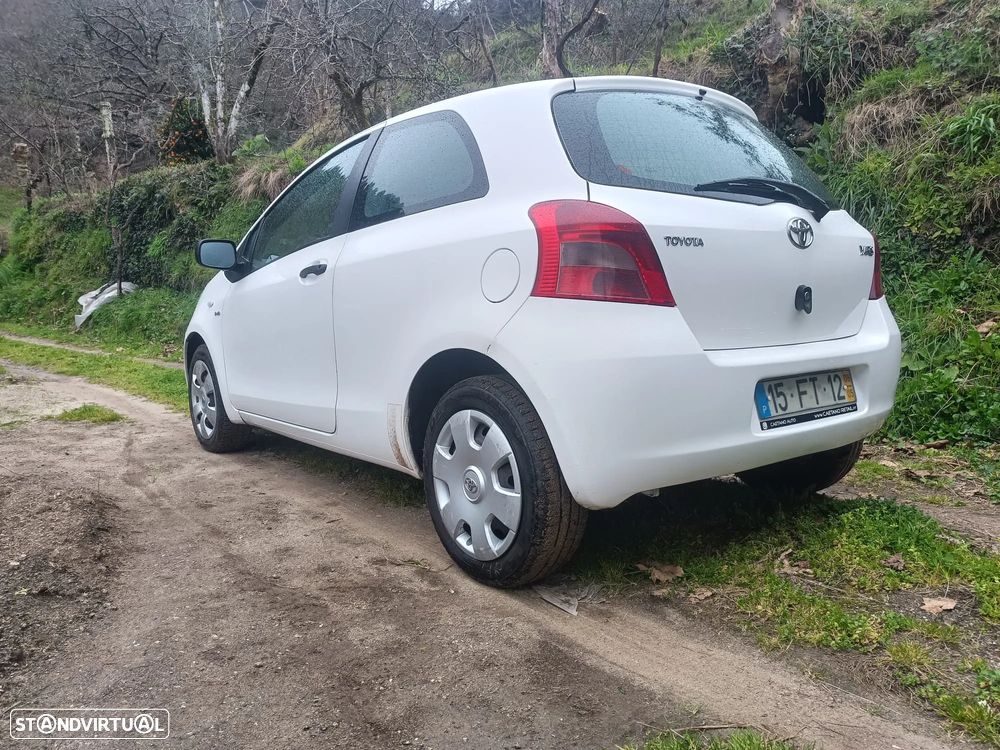 Toyota Yaris 1.4 D-4D AC Manual - 21