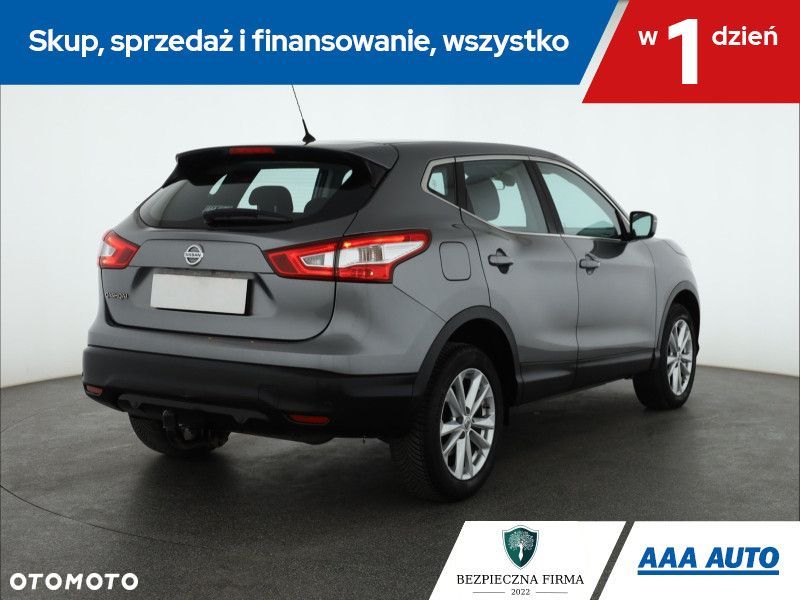 Nissan Qashqai - 6