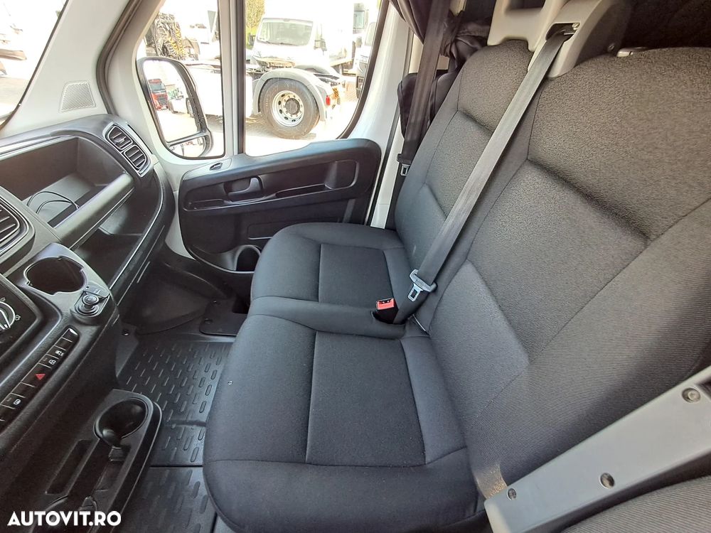 Fiat DUCATO MAXI FURGON 2.2D 140CP - 25