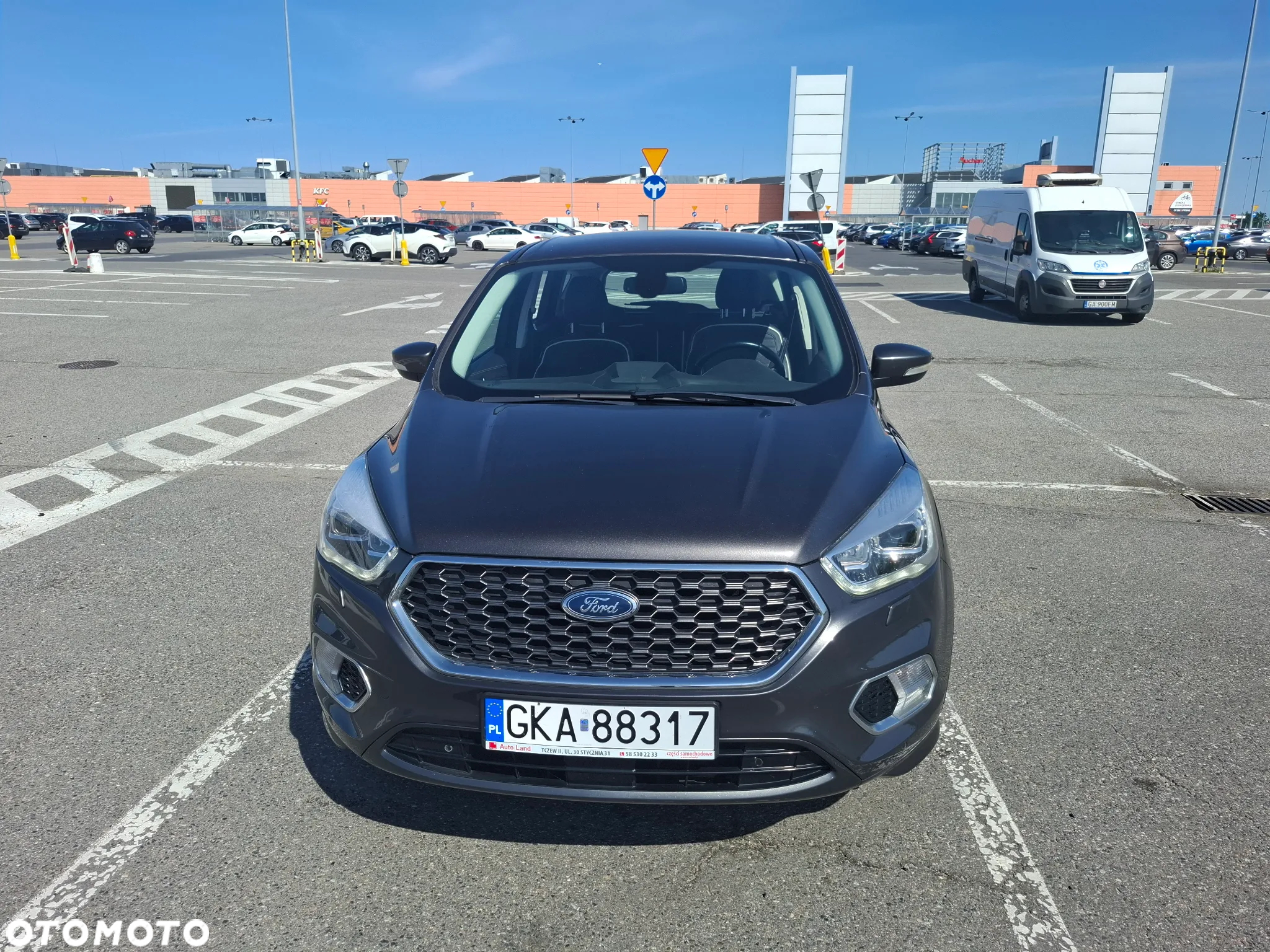 Ford Kuga - 9