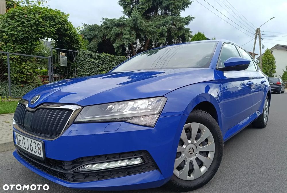 Skoda Superb 2.0 TDI Ambition - 1