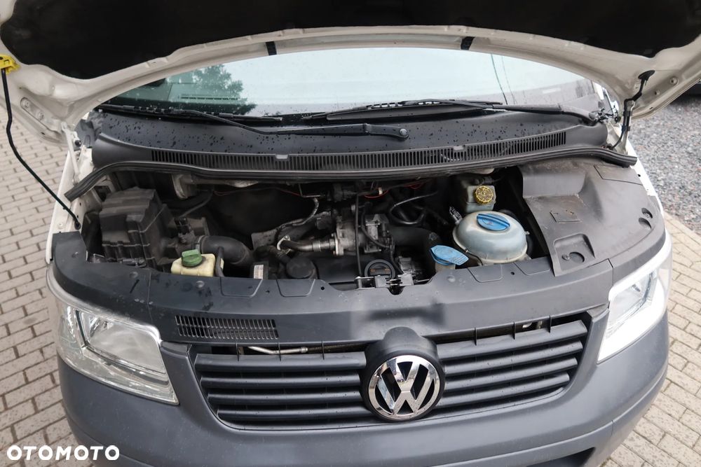Volkswagen Transporter - 18