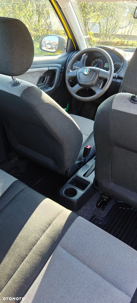 Skoda Fabia 1.2 HTP Ambiente - 7