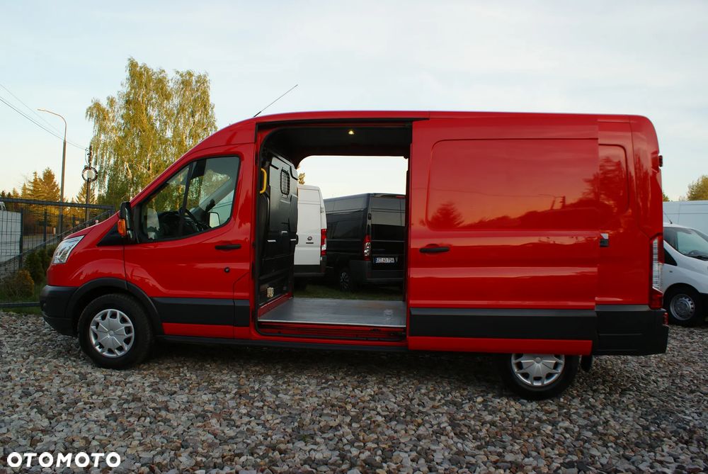 Ford Transit - 22