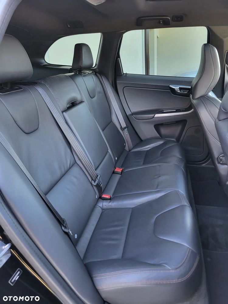 Volvo XC 60 T6 AWD Summum - 13