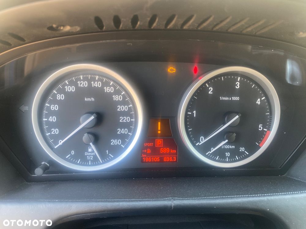 BMW X6 - 11