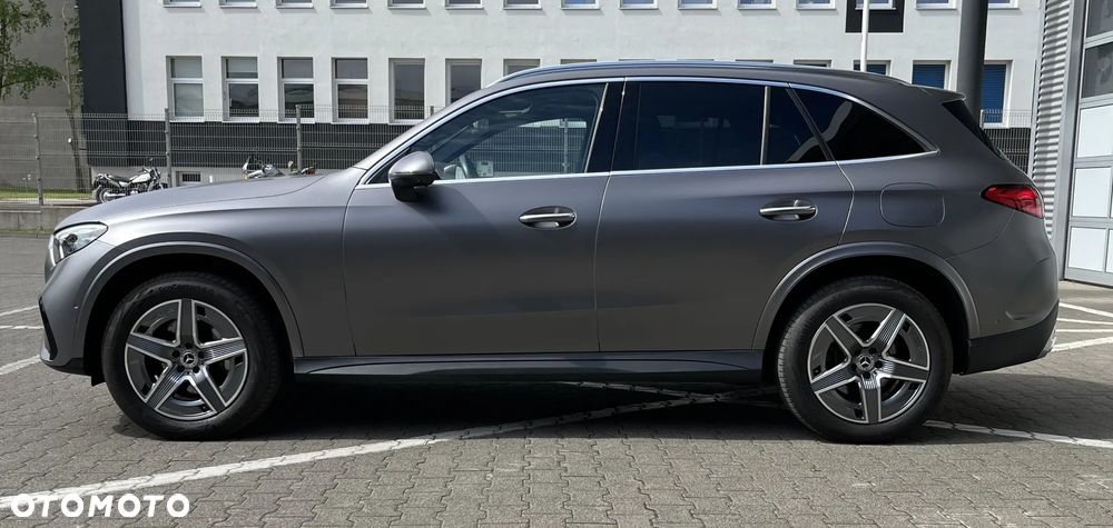 Mercedes-Benz GLC 300 de 4-Matic AMG Line - 9