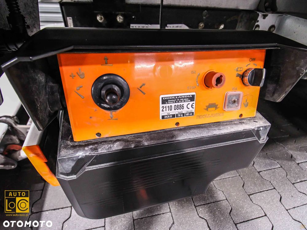 Renault MASTER KONTENER + WINDA 750 kg - 15