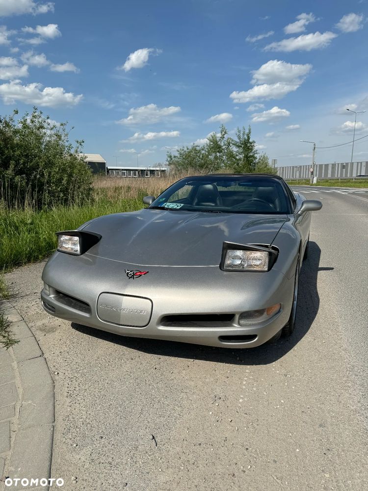 Chevrolet Corvette 5.7 - 16