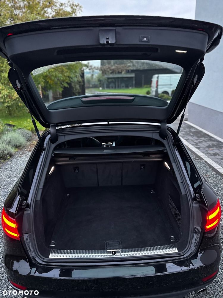 Audi A4 Avant - 11