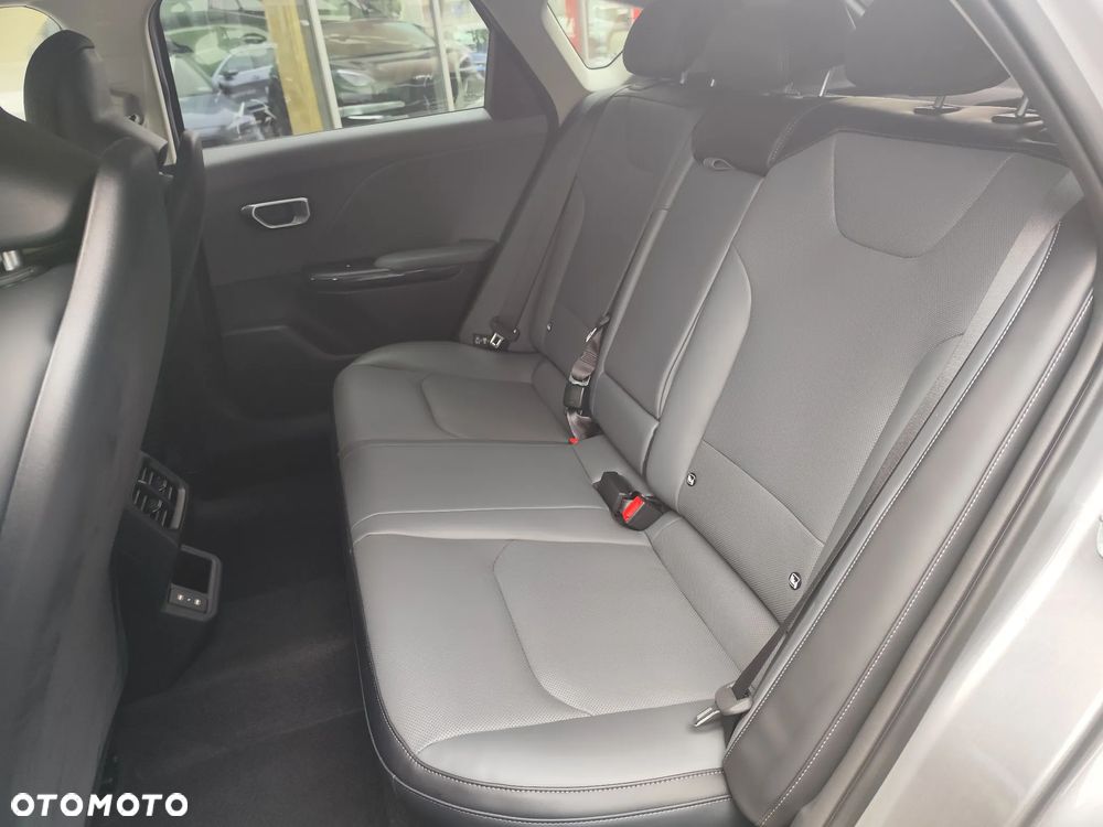 Kia K4 1.6 T-GDI L - 16