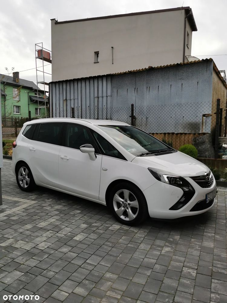 Opel Zafira 2.0 CDTI Cosmo EcoFLEX S&S - 1