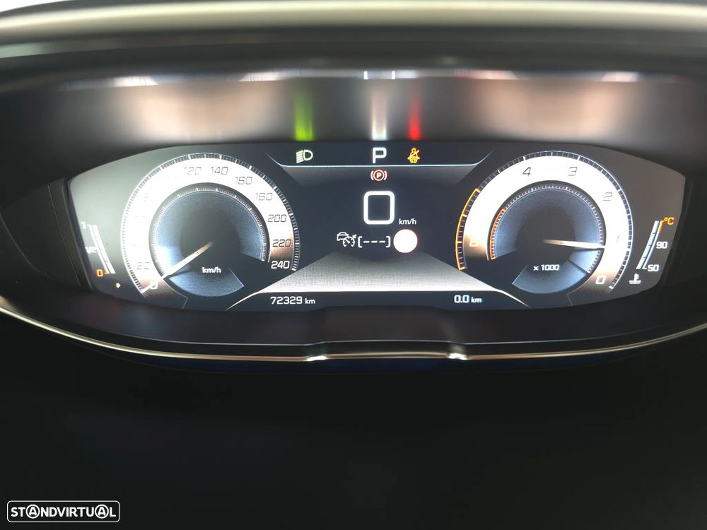 Peugeot 3008 1.5 BlueHDi GT Line Baixo Consumo EAT8 - 18