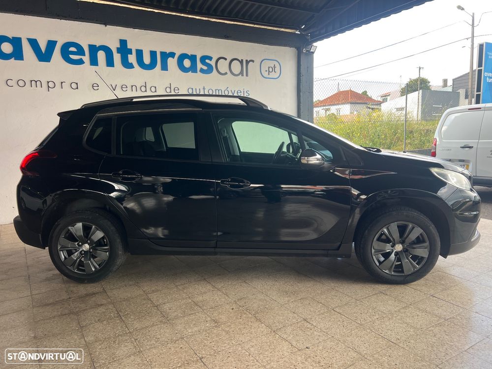 Peugeot 2008 1.2 PureTech Style - 6