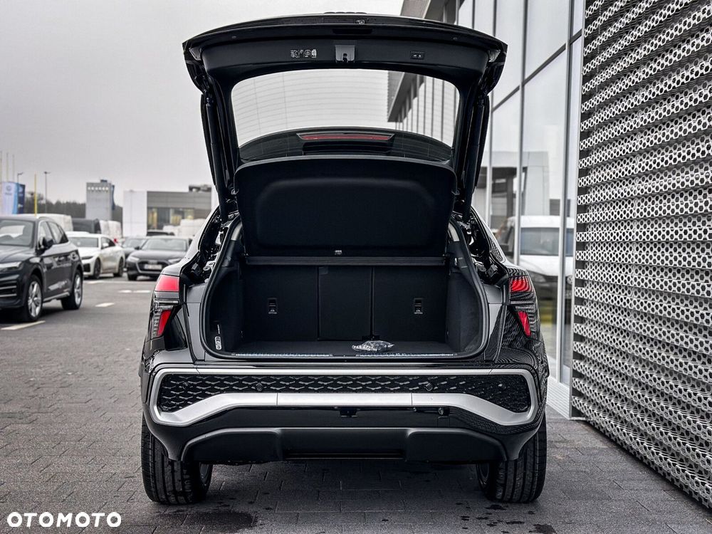 Audi Q3 Sportback - 7