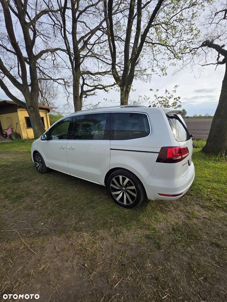 Volkswagen Sharan - 23