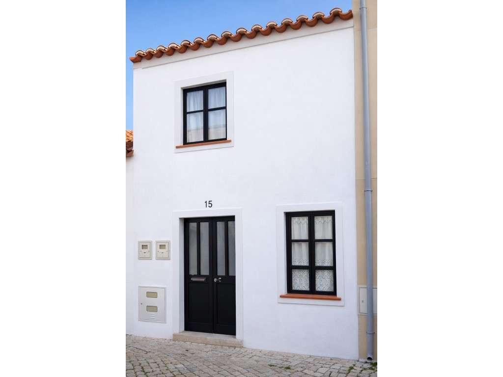 Moradia T2 com Terraço e Quintal no Coração de Mação - Grande imagem: 2/16