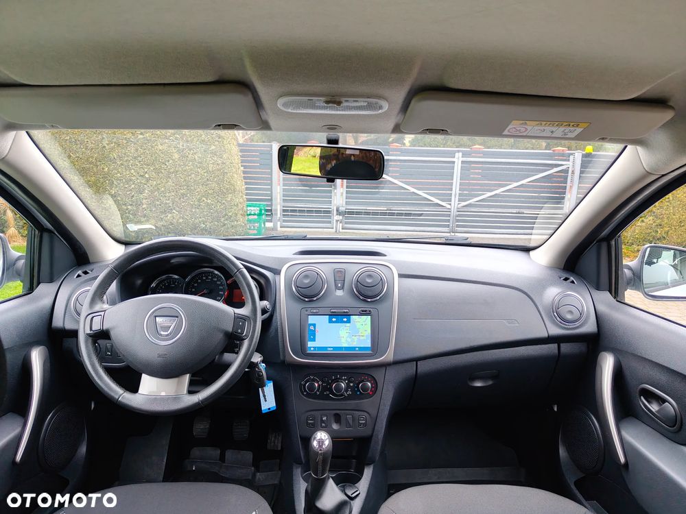 Dacia Sandero TCe 90 Celebration - 9