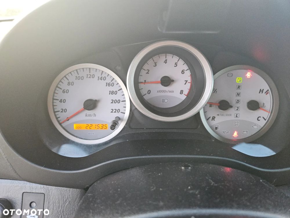 Toyota RAV4 2.0 VVT-i 4x4 - 14