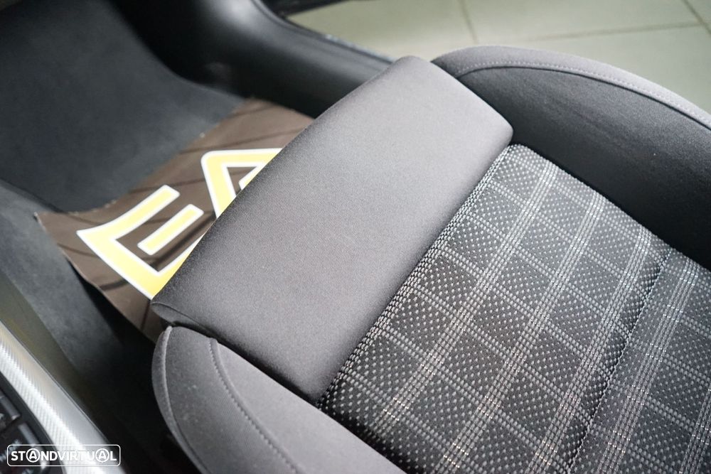 Audi A4 Avant 2.0 TDI DPF multitronic Ambition - 35