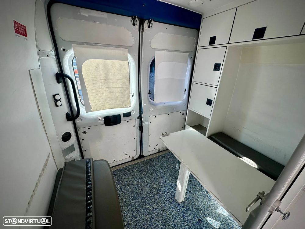 Fiat Ducato Consultório - 12