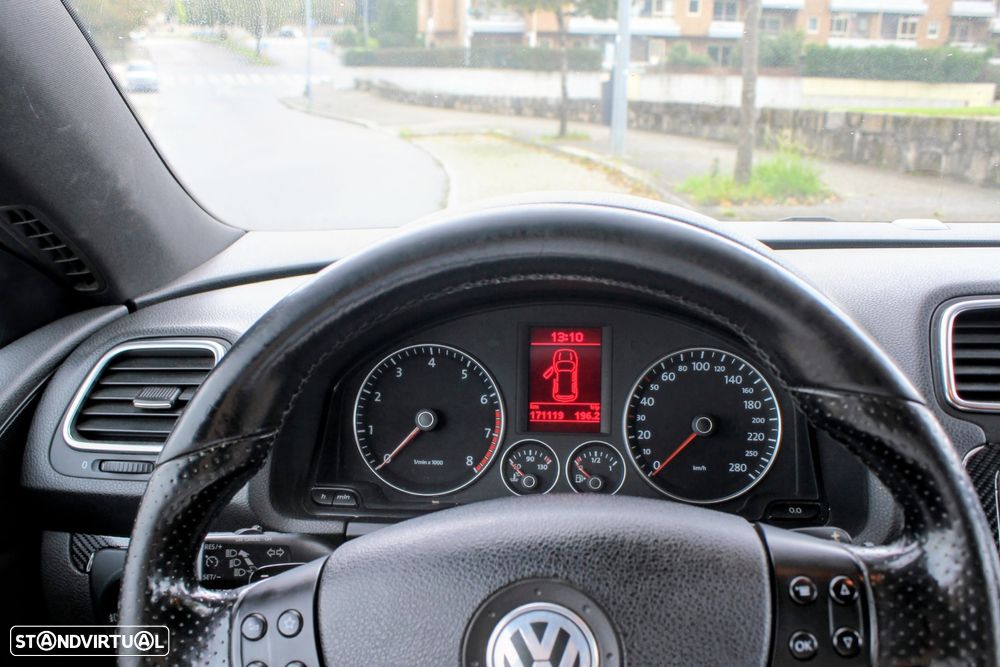 VW Scirocco 2.0 TFSi Sport DSG - 8