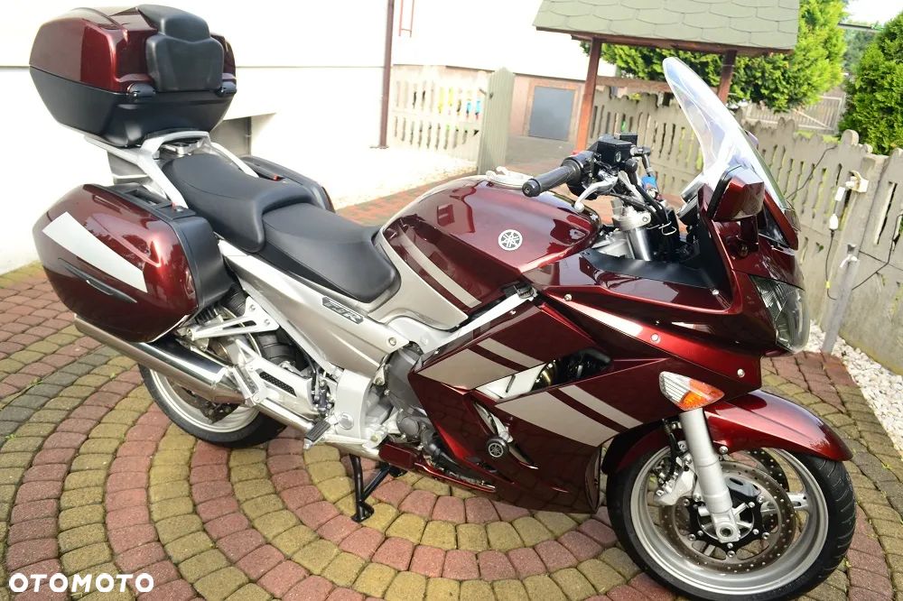 Yamaha FJR - 1