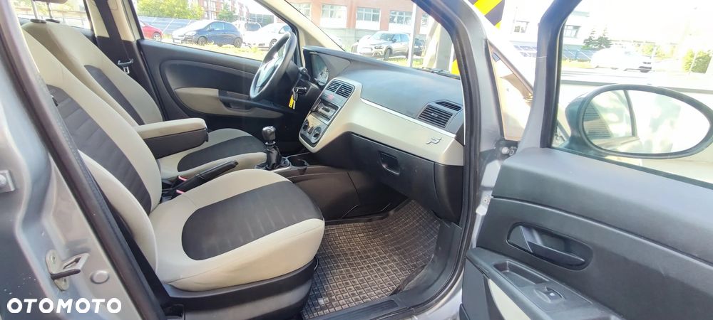 Fiat Grande Punto 1.4 8V Dynamic - 11
