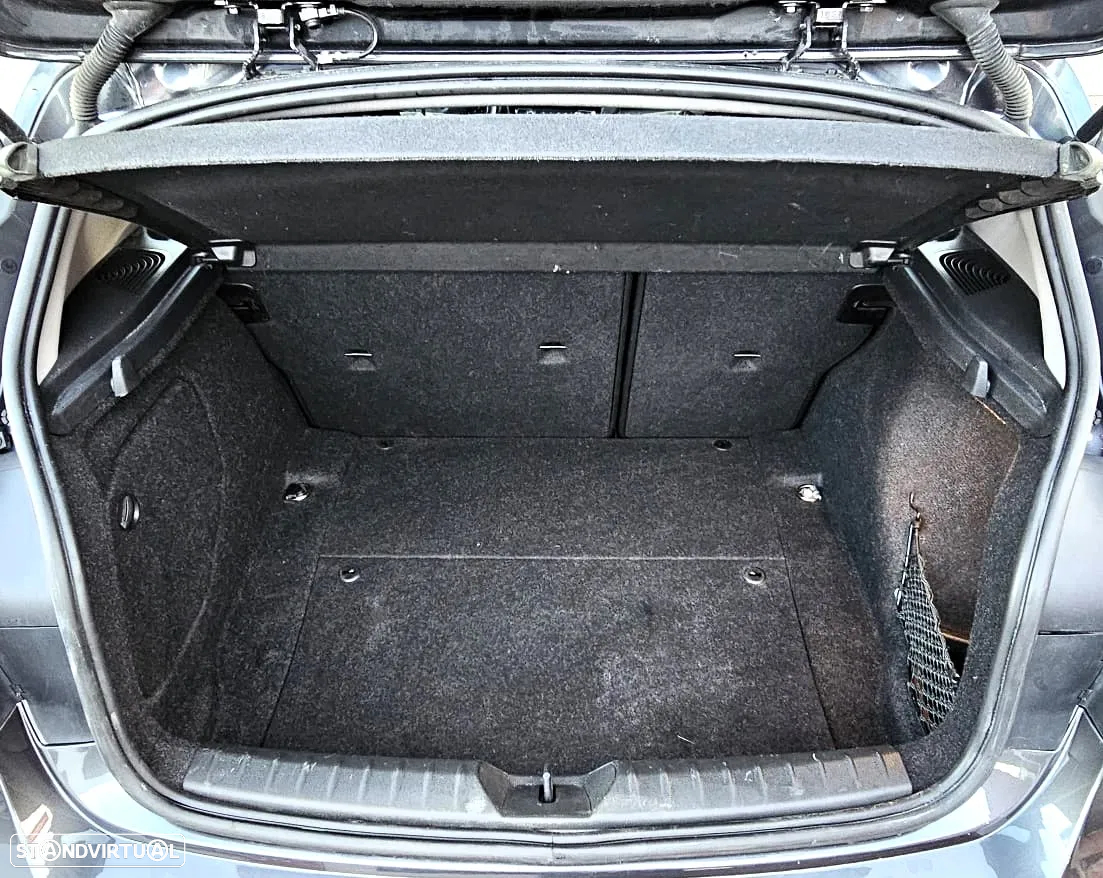 BMW 116 d Advantage - 14