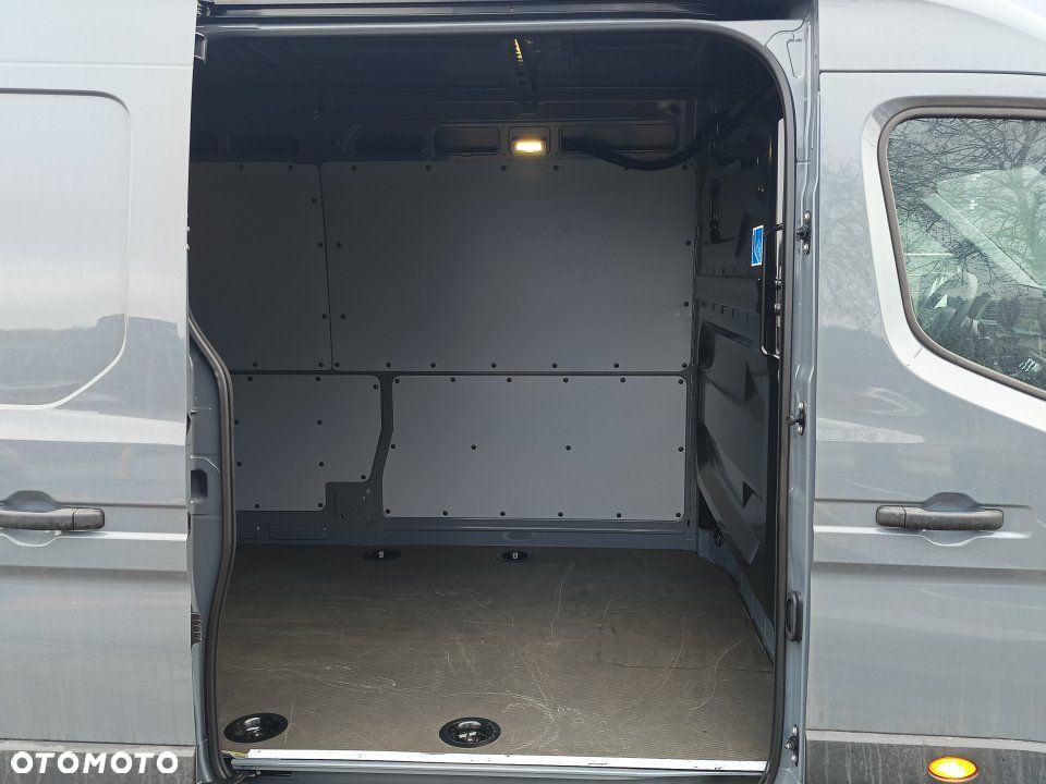 Nissan Interstar - 9