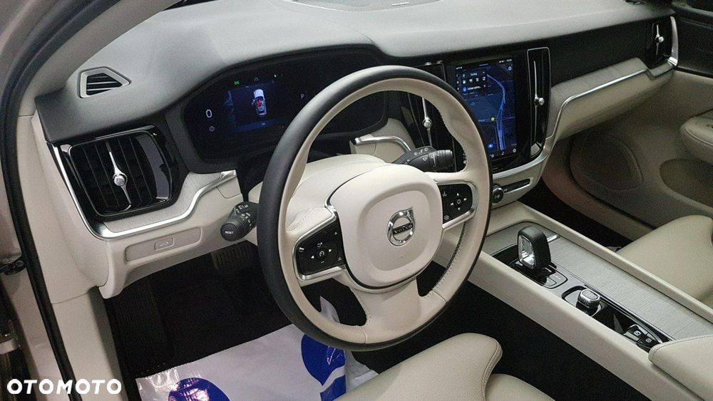 Volvo V60 - 25