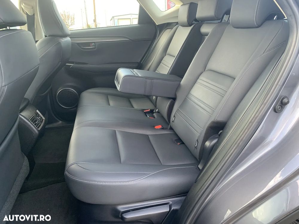 Lexus Seria NX 300h AWD Business - 6