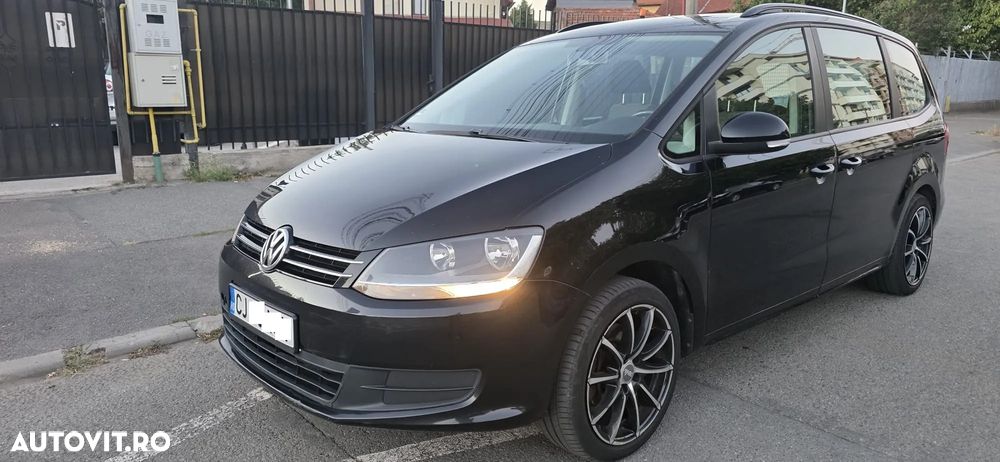 Volkswagen Sharan 2.0 TDI DSG BlueMotion Technology Trendline - 12