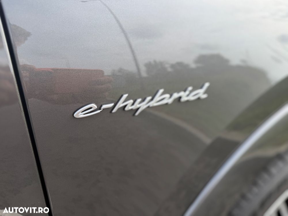Porsche Cayenne E-Hybrid Tiptronic S Platinum Edition - 31