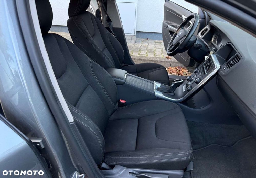 Volvo V60 - 19