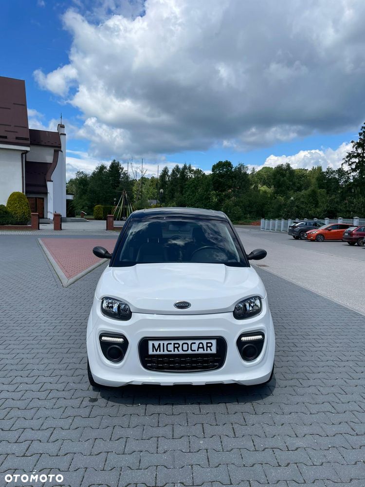 Microcar M.GO - 8