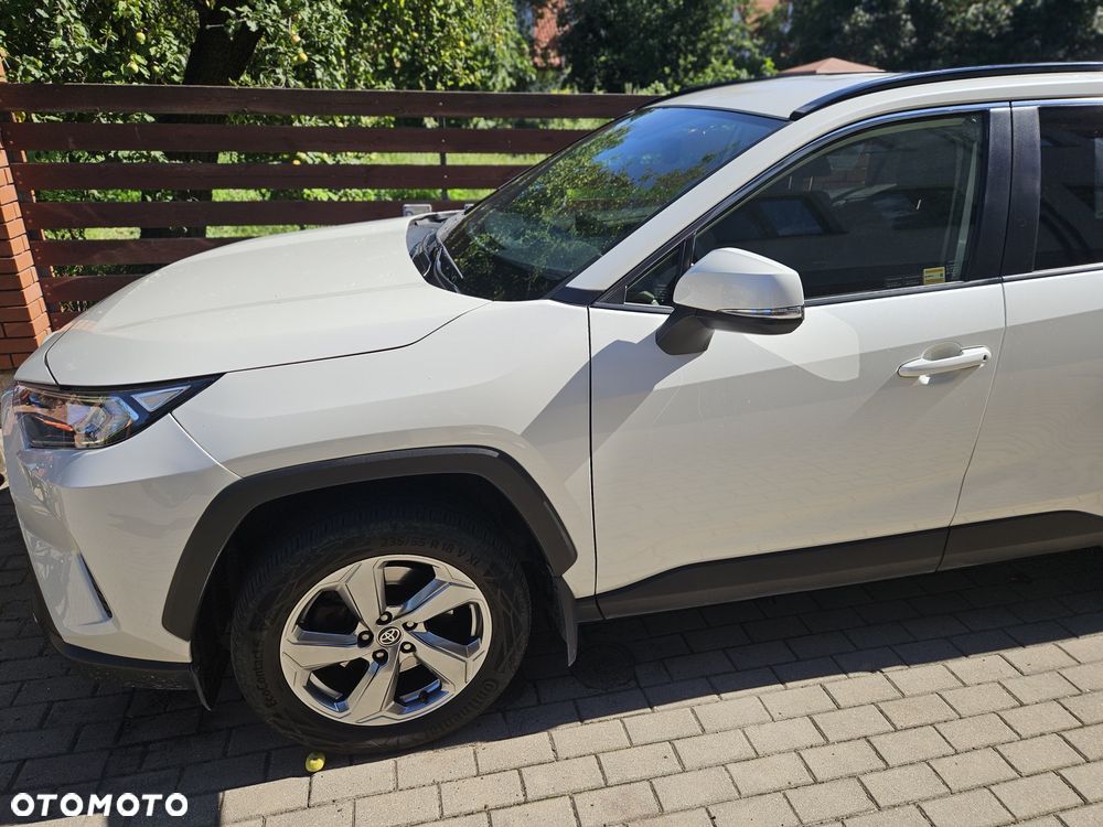 Toyota RAV4 - 6