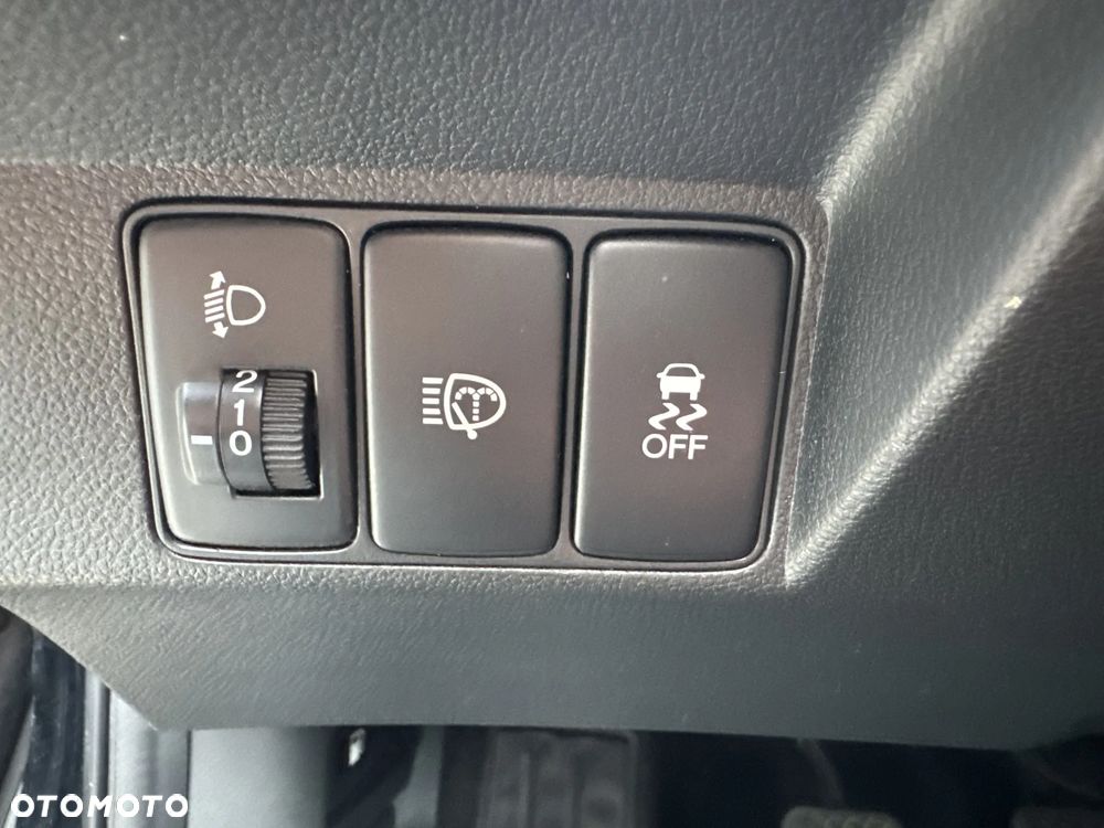 Honda Civic 1.8 Sport (Honda Connect+) - 13
