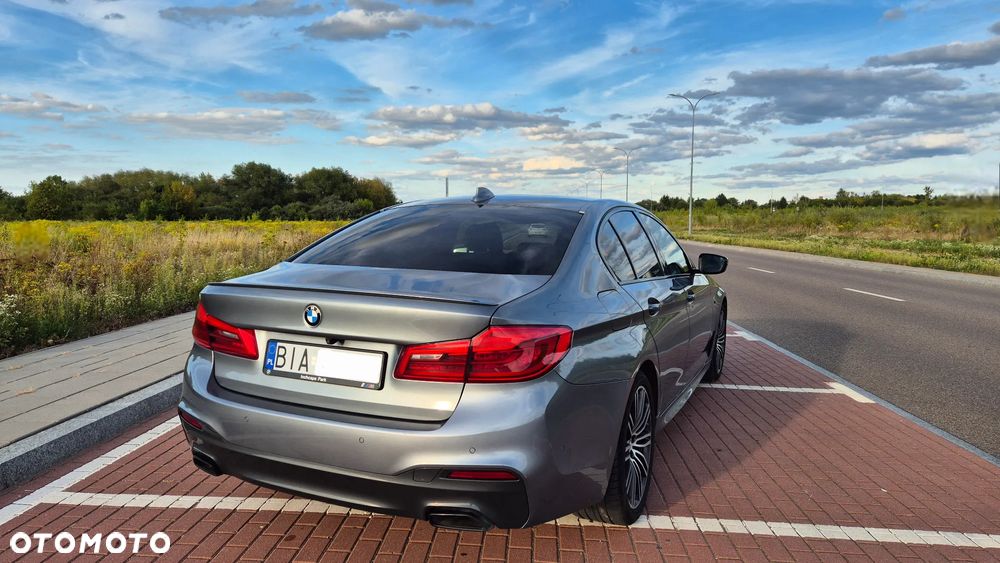 BMW Seria 5 520d xDrive - 5