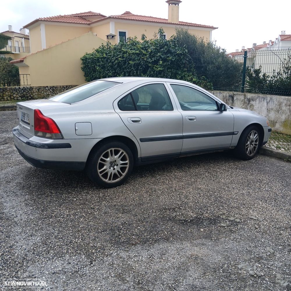 Volvo S60 2.4 D5 - 9