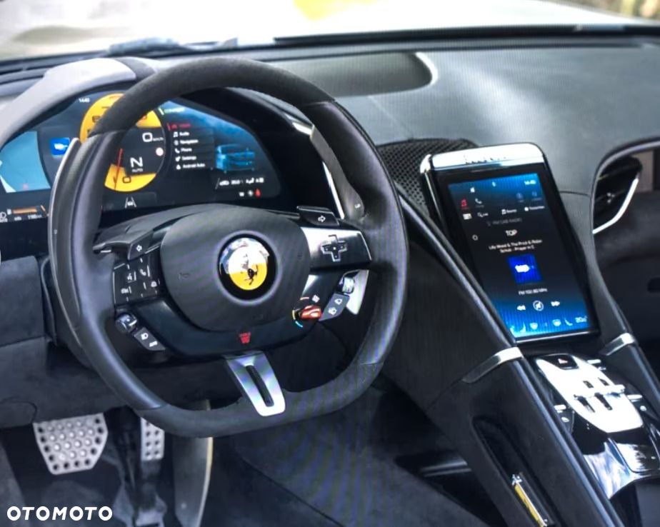 Ferrari Roma Spider - 5