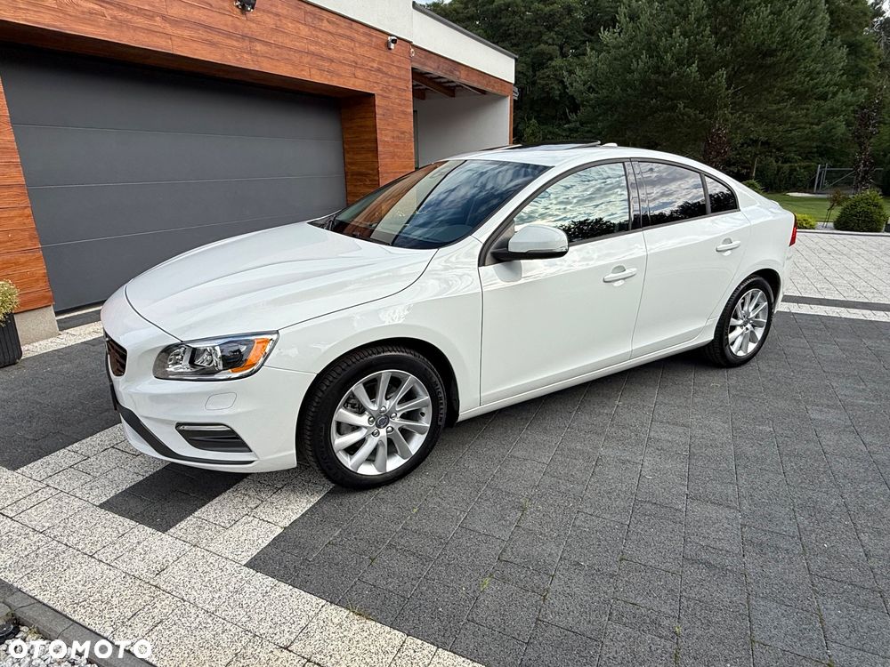 Volvo S60 T5 Drive-E R-Design Summum - 1