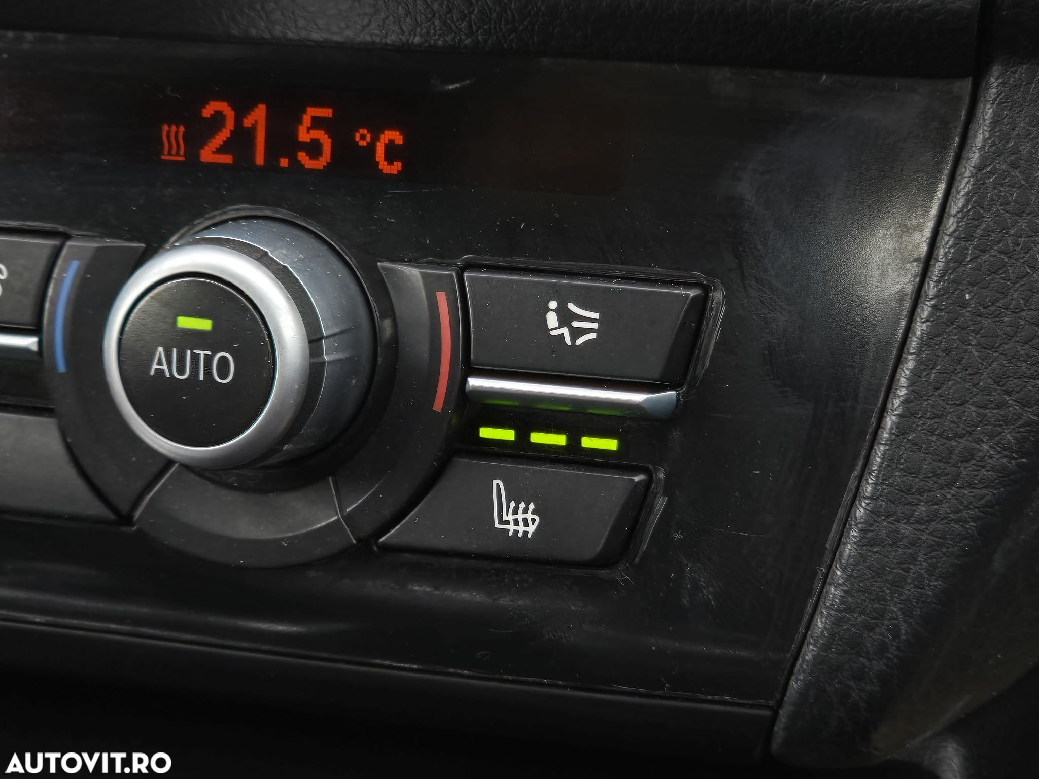 BMW Seria 5 525d Sport-Aut. Luxury Line - 9