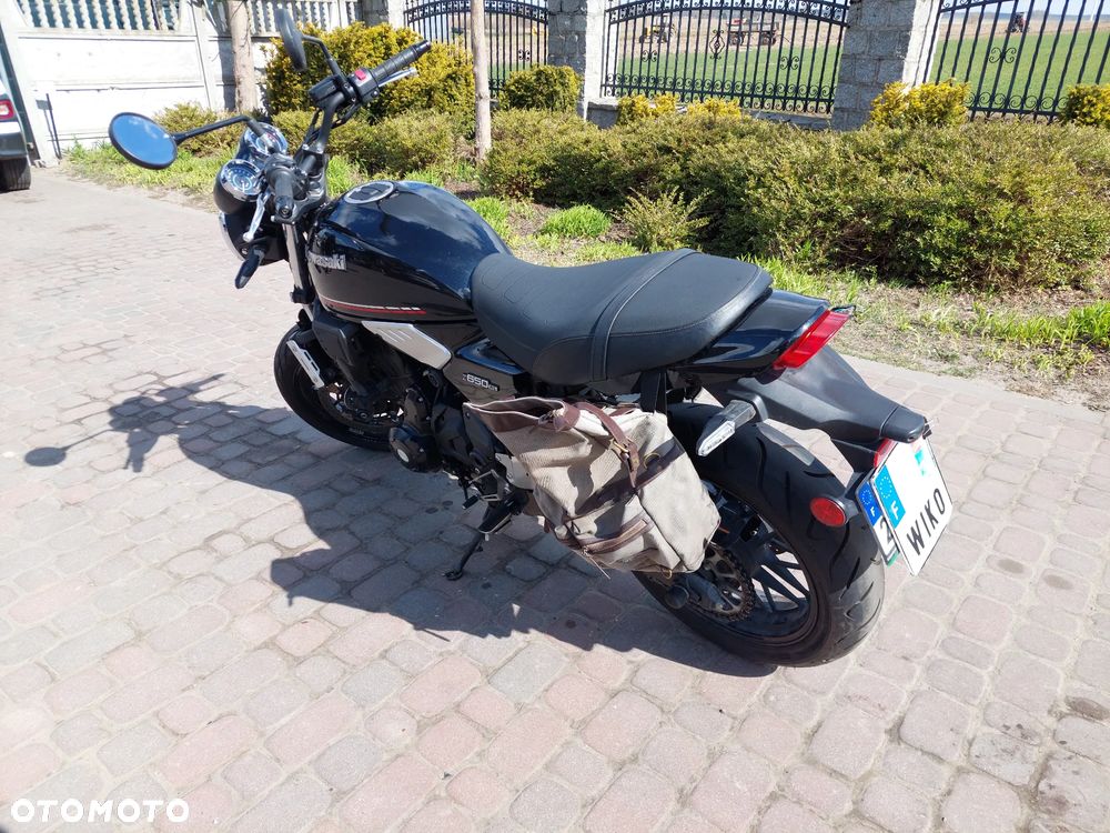 Kawasaki Z 650 RS - 3