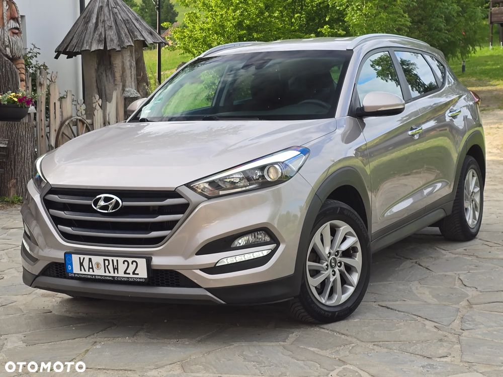 Hyundai Tucson 2.0 CRDi 4WD Automatik Style - 35