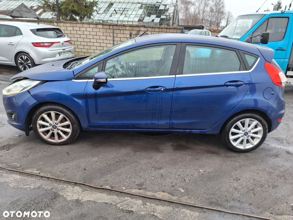 Ford Fiesta - 8