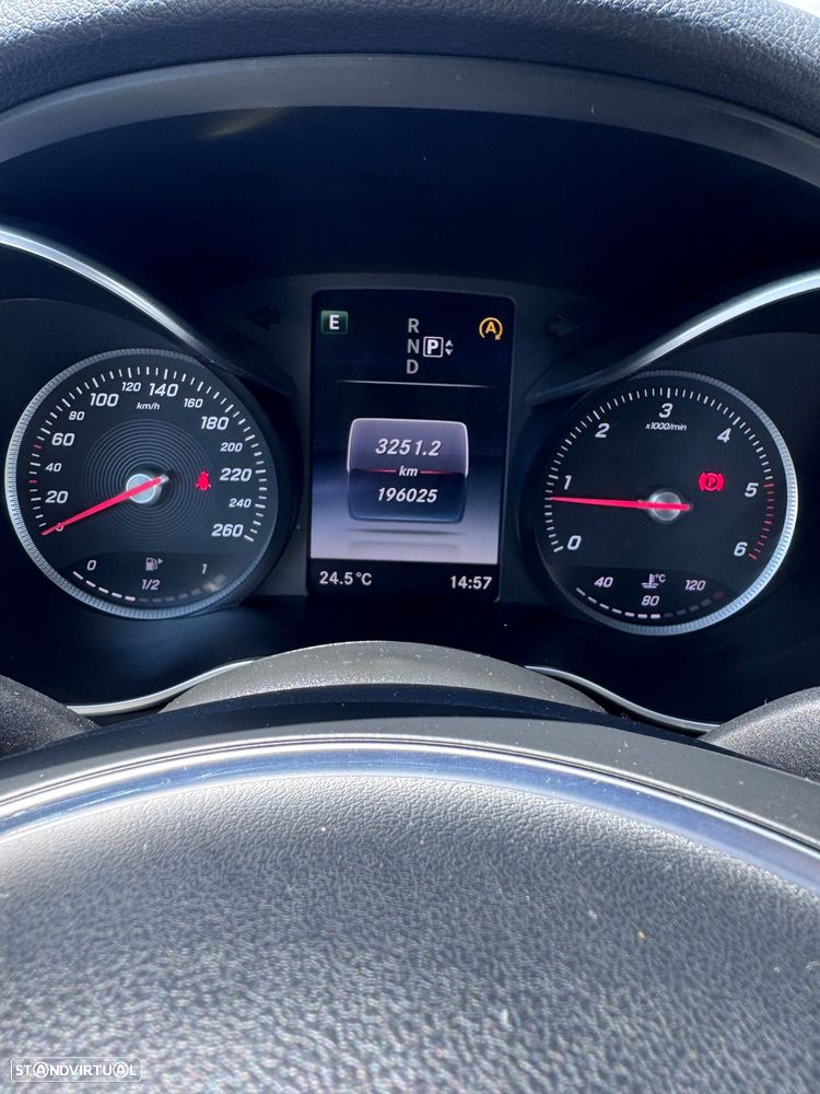 Mercedes-Benz C 250 (BlueTEC) d Station 7G-TRONIC Avantgarde - 7